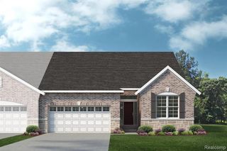 61627 Empire Road, South Lyon, MI 48178