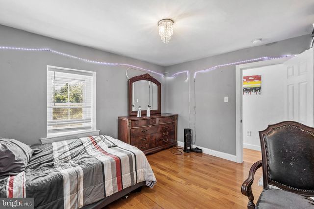 242 E CHURCH RD, Elkins Park, PA 19027