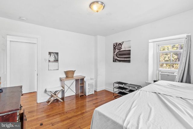 242 E CHURCH RD, Elkins Park, PA 19027
