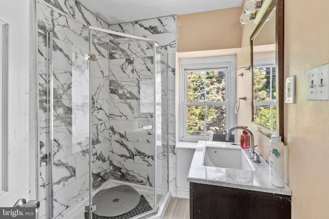 242 E CHURCH RD, Elkins Park, PA 19027