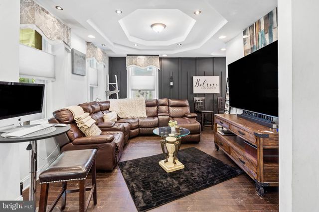242 E CHURCH RD, Elkins Park, PA 19027