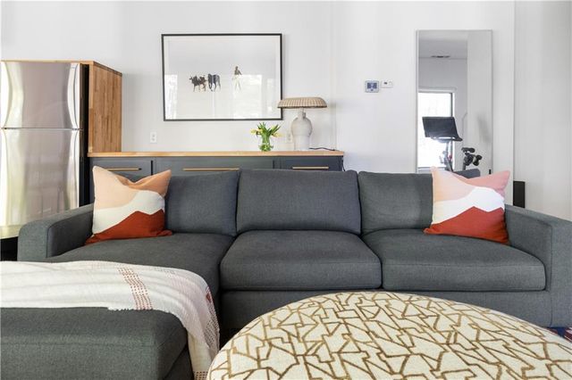 515 Claire NE Drive, Atlanta, GA 30307