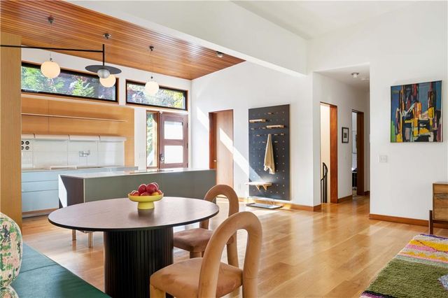 515 Claire NE Drive, Atlanta, GA 30307