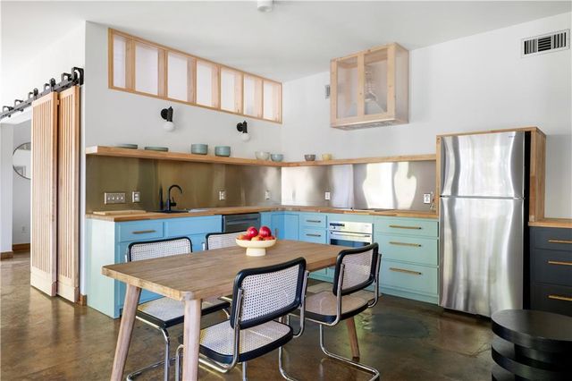 515 Claire NE Drive, Atlanta, GA 30307