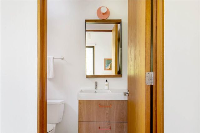 515 Claire NE Drive, Atlanta, GA 30307