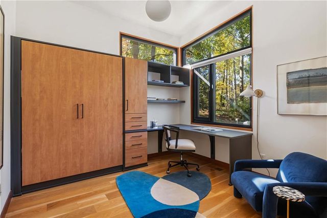 515 Claire NE Drive, Atlanta, GA 30307