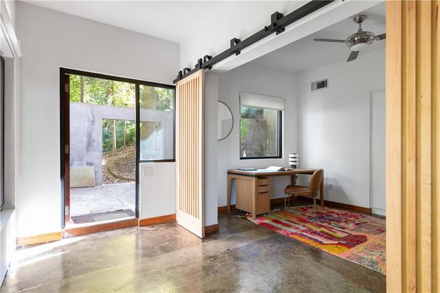 515 Claire NE Drive, Atlanta, GA 30307