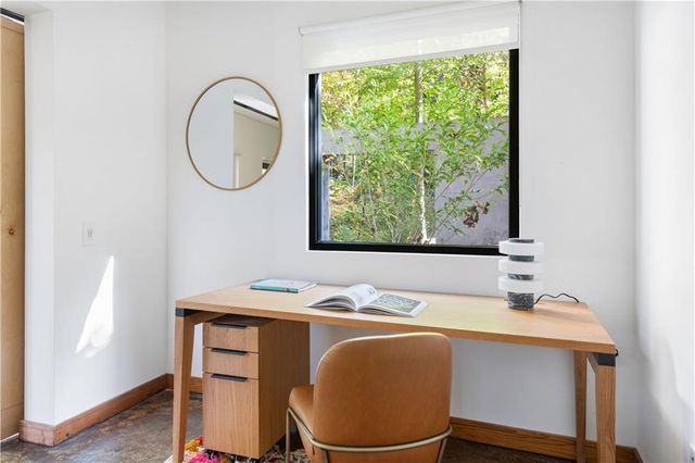 515 Claire NE Drive, Atlanta, GA 30307