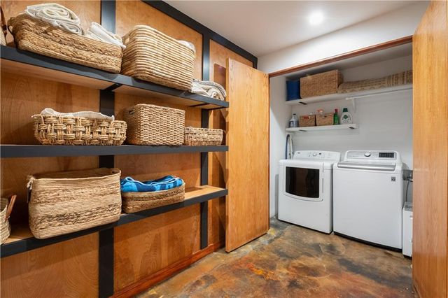 515 Claire NE Drive, Atlanta, GA 30307