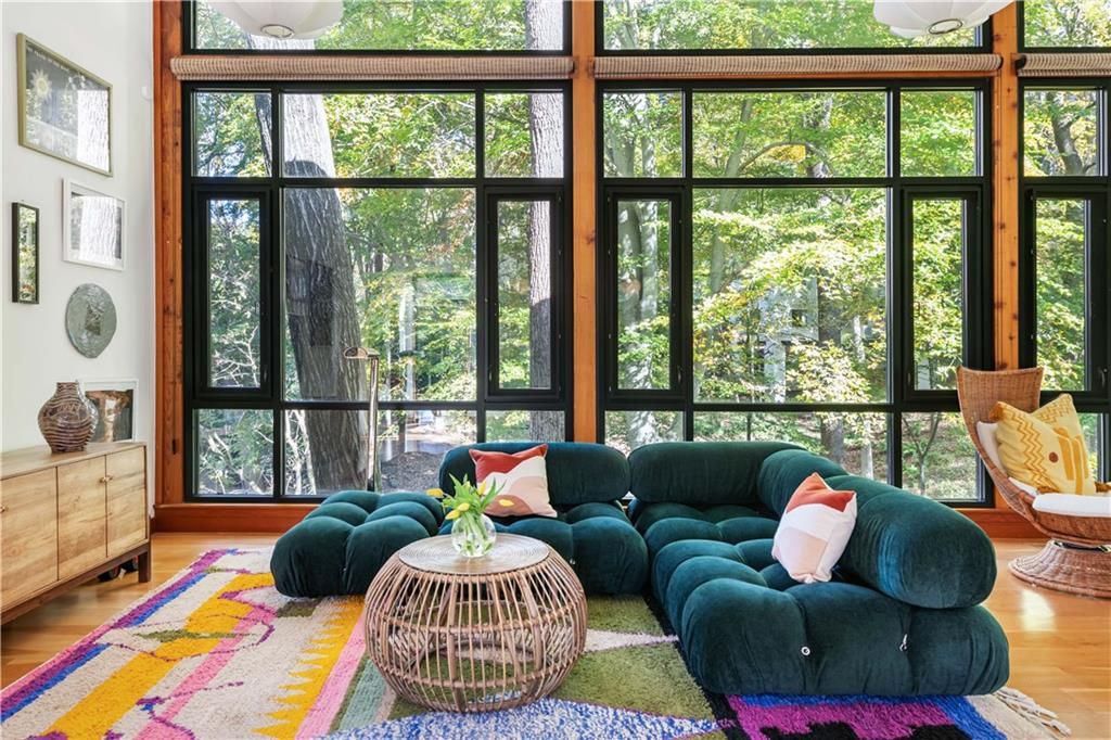 515 Claire NE Drive, Atlanta, GA 30307