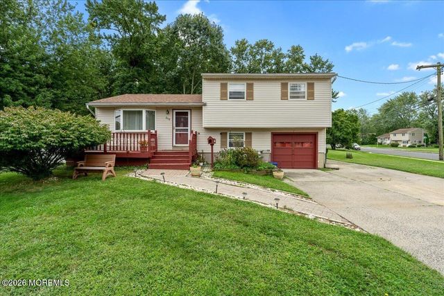 910 Interlaken Avenue, Ocean Twp, NJ 07712
