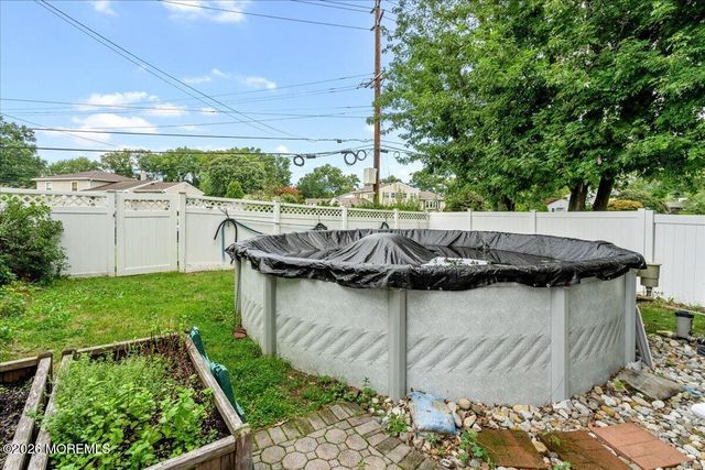 910 Interlaken Avenue, Ocean Twp, NJ 07712