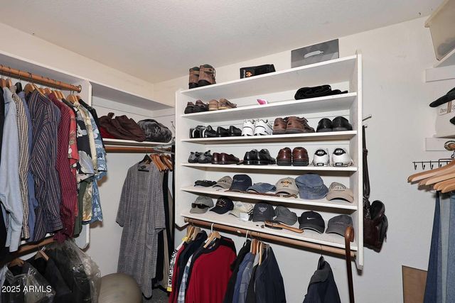 4506 E LONE CACTUS Drive, Phoenix, AZ 85050