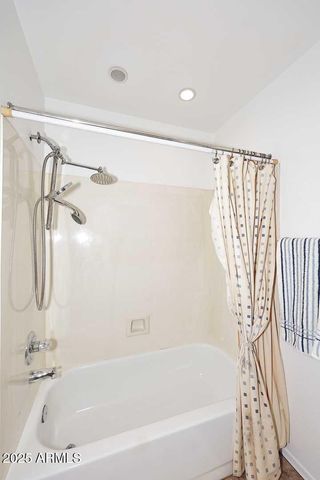 4506 E LONE CACTUS Drive, Phoenix, AZ 85050