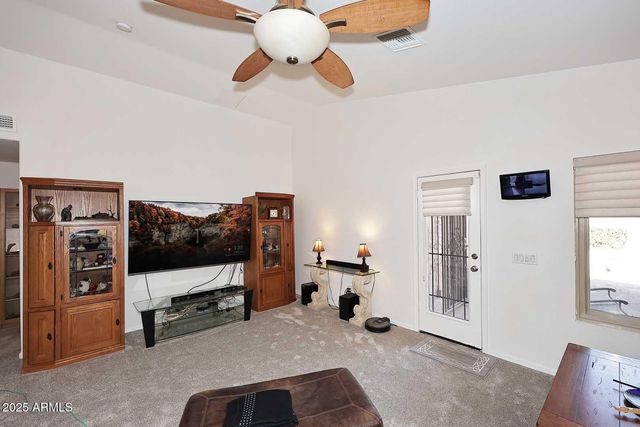 4506 E LONE CACTUS Drive, Phoenix, AZ 85050