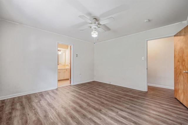 406 S Claremont Ave, Sherwood, AR 72120