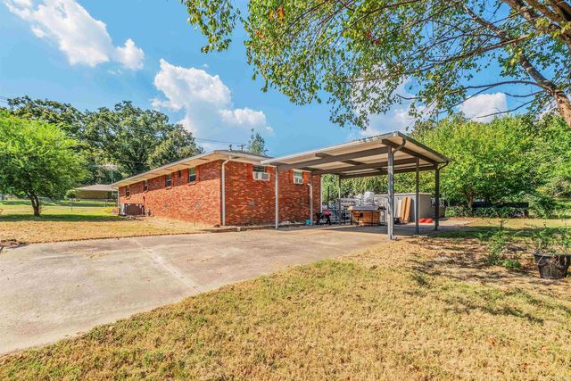 406 S Claremont Ave, Sherwood, AR 72120