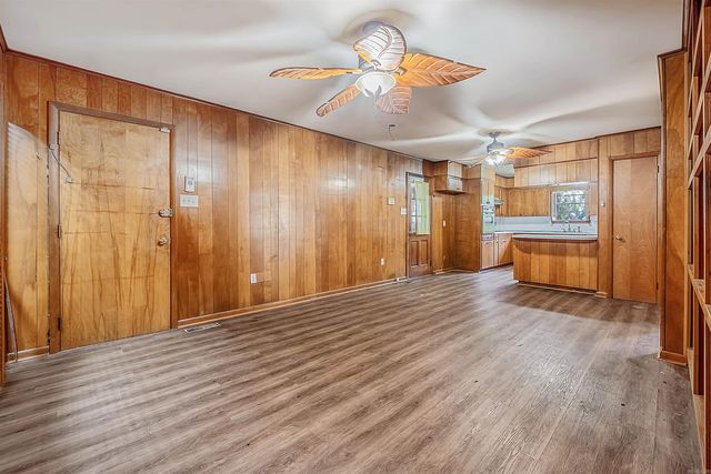 406 S Claremont Ave, Sherwood, AR 72120