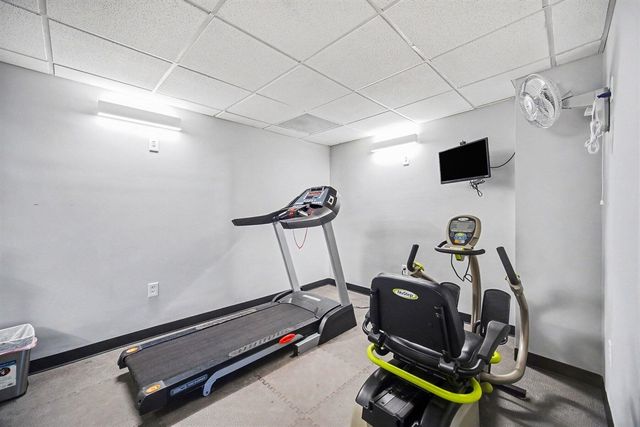 1050 Wall 3B, Ann Arbor, MI 48105