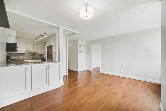 1050 Wall 3B, Ann Arbor, MI 48105