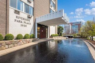 1050 Wall 3B, Ann Arbor, MI 48105