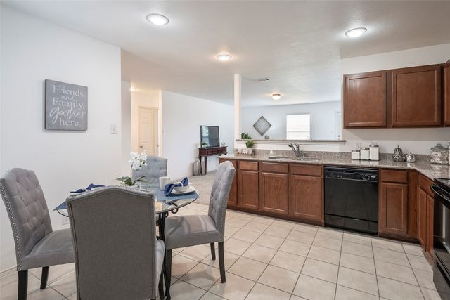 1505 Lone Pine Drive, Little Elm, TX 75068