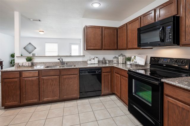 1505 Lone Pine Drive, Little Elm, TX 75068