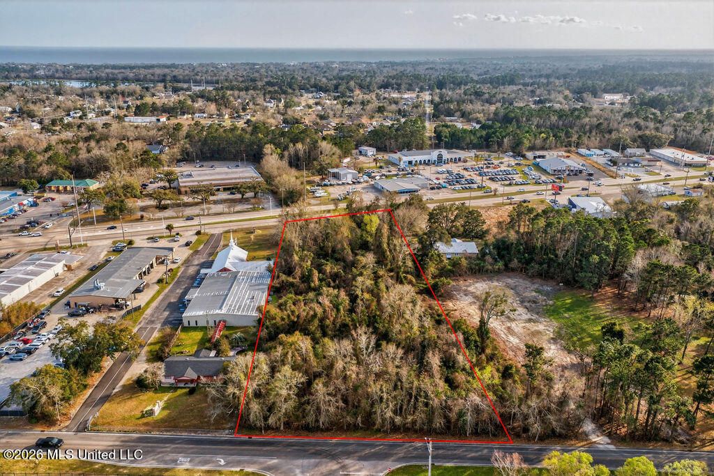 0 Us-90 Highway, Bay Saint Louis, MS 39520