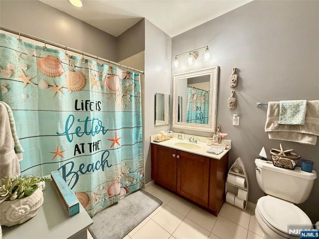 6409 Brookhaven Court, Riverdale Borough, NJ 07457