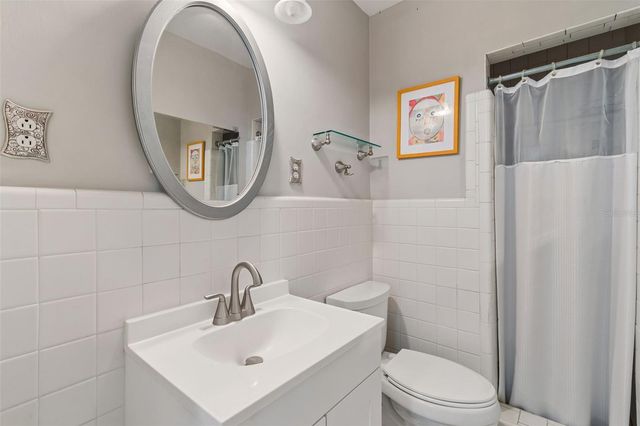 4420 W SAN CARLOS STREET, Tampa, FL 33629