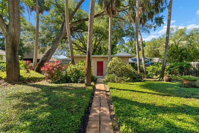 4420 W SAN CARLOS STREET, Tampa, FL 33629