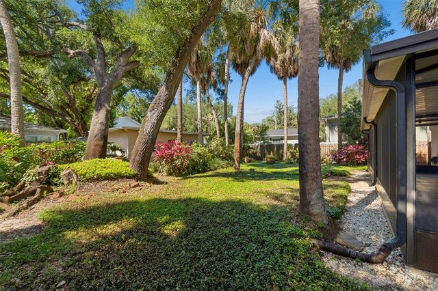 4420 W SAN CARLOS STREET, Tampa, FL 33629