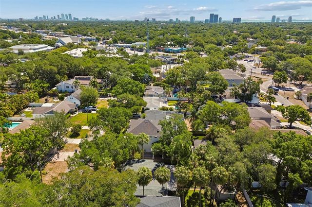 4420 W SAN CARLOS STREET, Tampa, FL 33629