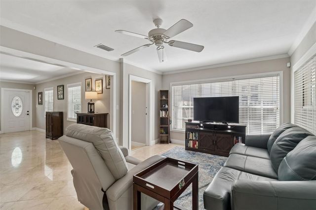 4420 W SAN CARLOS STREET, Tampa, FL 33629