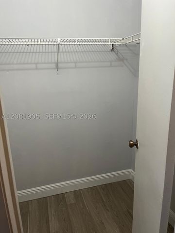 2701 Riverside Dr 203-B, Coral Springs, FL 33065