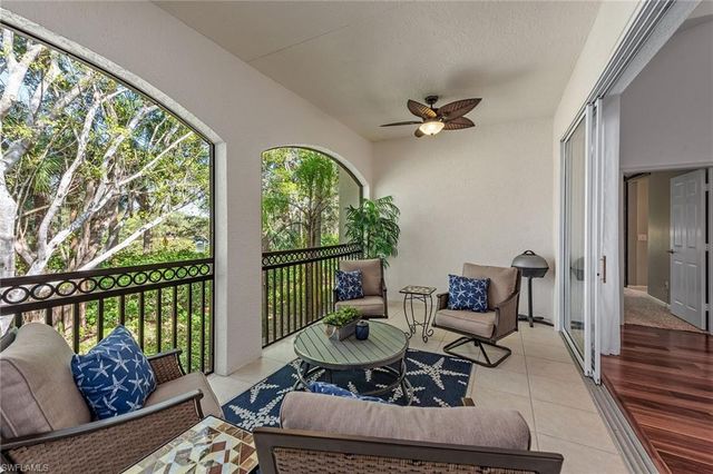 3945 Deer Crossing CT # 203, Naples, FL 34114