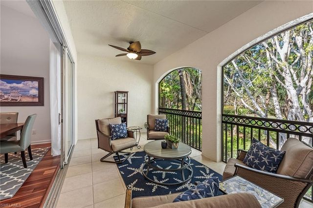 3945 Deer Crossing CT # 203, Naples, FL 34114