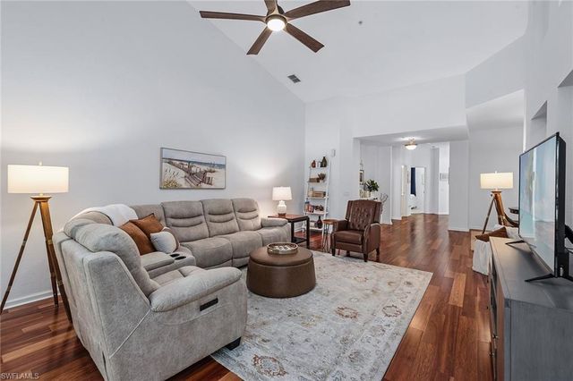 3945 Deer Crossing CT # 203, Naples, FL 34114