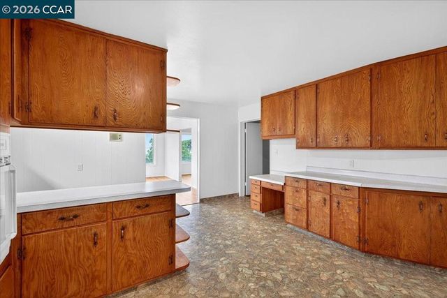 1374 1374 Santa Clara Street, Richmond, CA 94804