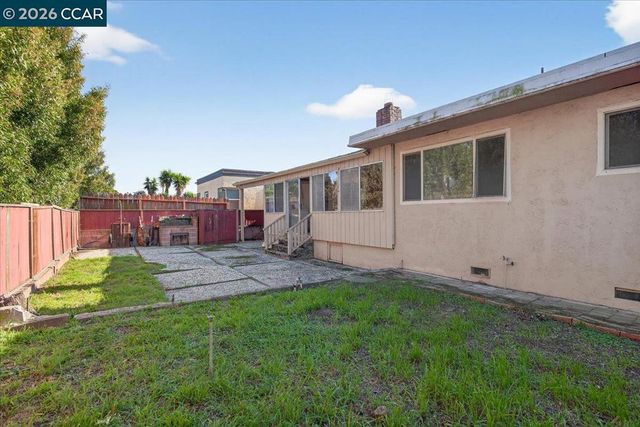 1374 1374 Santa Clara Street, Richmond, CA 94804