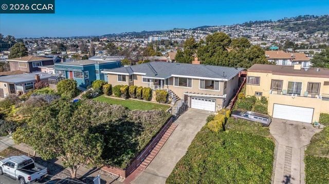 1374 1374 Santa Clara Street, Richmond, CA 94804