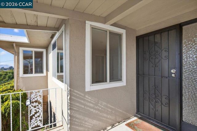 1374 1374 Santa Clara Street, Richmond, CA 94804