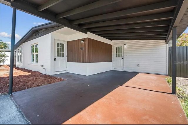 5101 TOWN N COUNTRY BOULEVARD, Tampa, FL 33615
