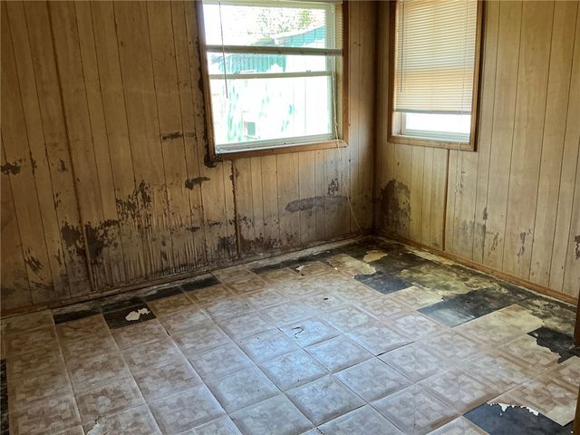 503 East South 6th Street Street, Seneca, SC 29678