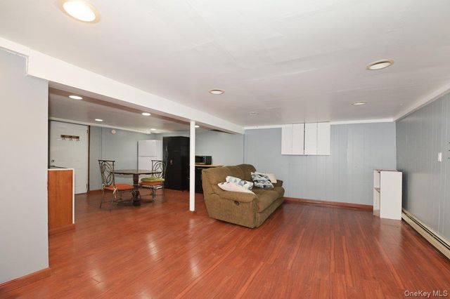 313 Warren Street, West Babylon, NY 11704