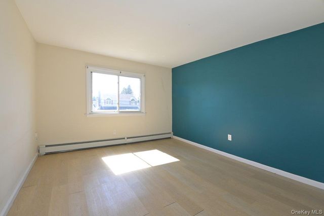 313 Warren Street, West Babylon, NY 11704