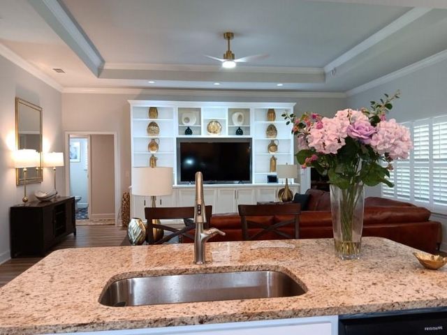 9246 O'fallon N Drive, Mobile, AL 36695