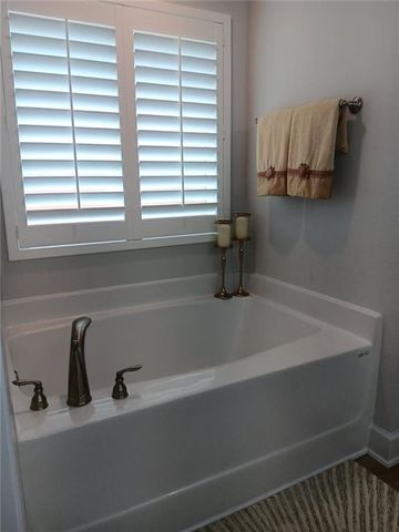 9246 O'fallon N Drive, Mobile, AL 36695