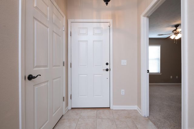 199 Diamond Point Drive, Maumelle, AR 72113