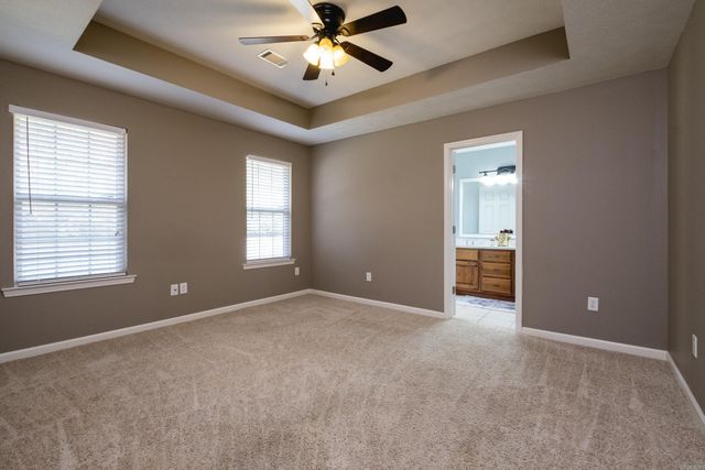 199 Diamond Point Drive, Maumelle, AR 72113